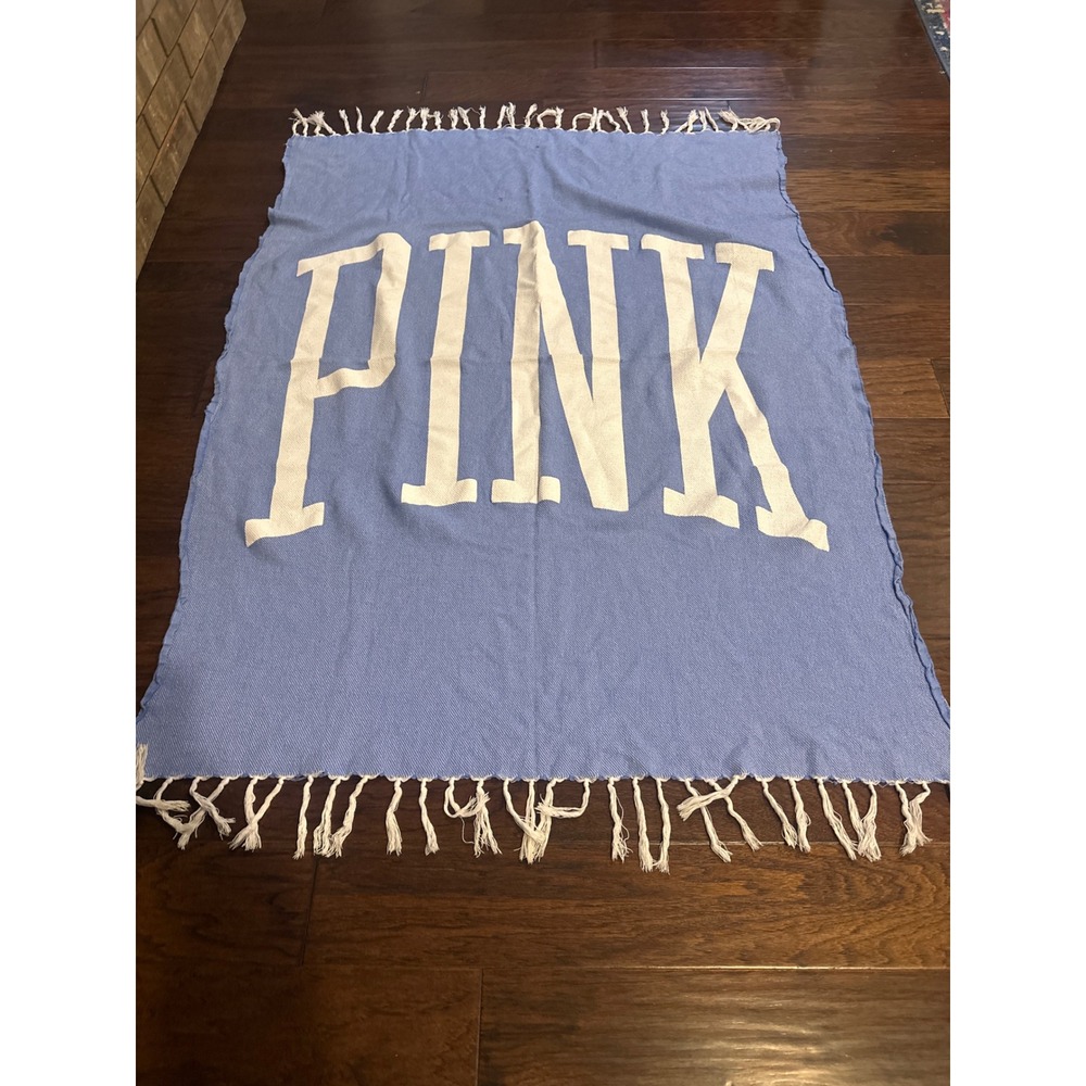 Victoria's Secret PINK Blue Woven Fringed stadium Throw Blanket Collegiate Logo